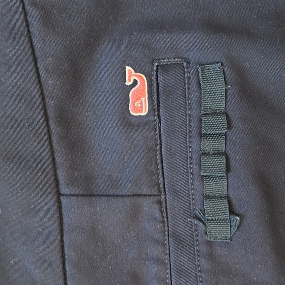 Vineyard Vines Skirt Womans Size 2 Navy has pockets - Picture 5 of 9